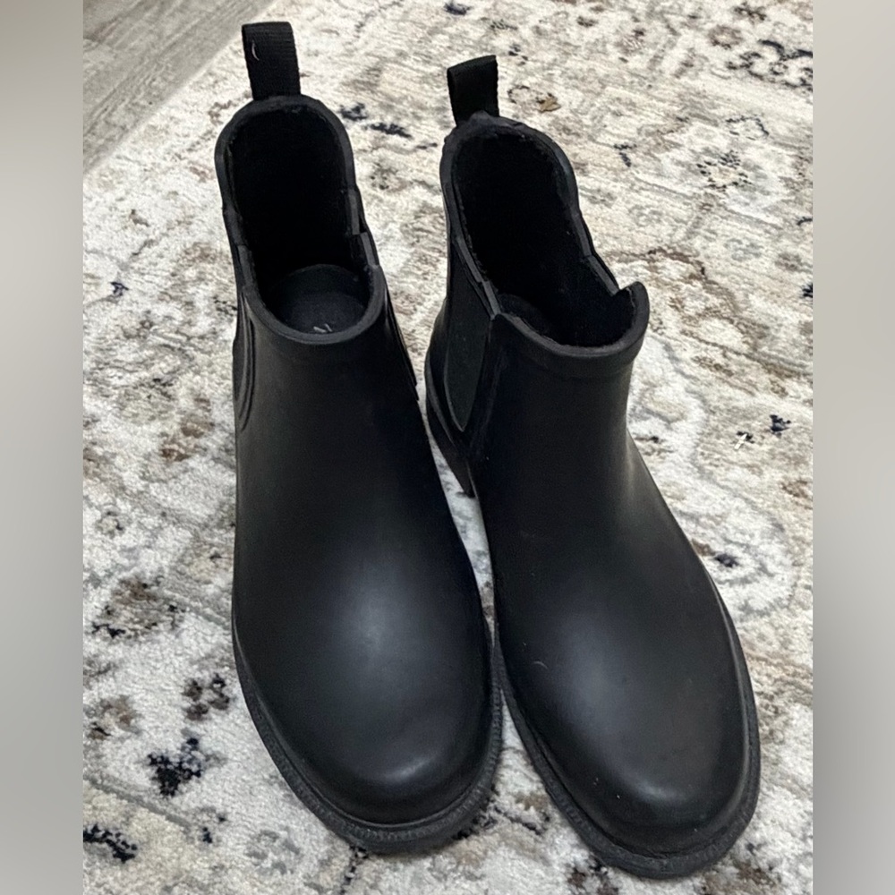 Madewell Black Chelsea Rain Boots